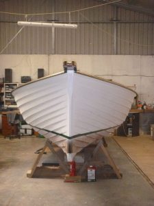 23-Hull-under-coated-boot-top-painted (1)