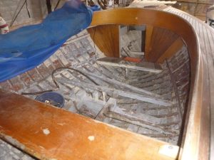 4-Interior-looking-forward (1)